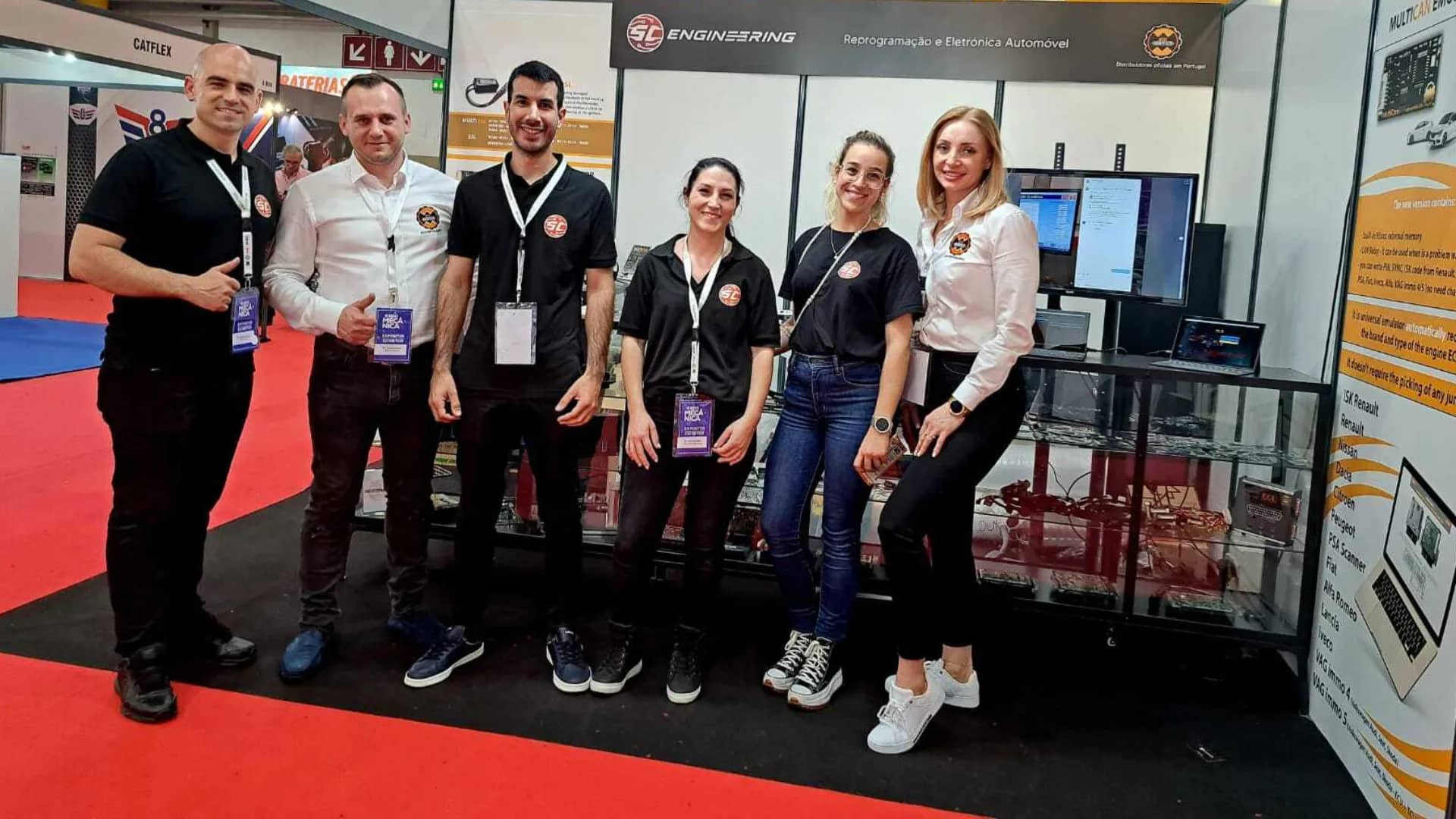 fotografia stand sc engineering na expomecânica, em conjunto com a ecu services